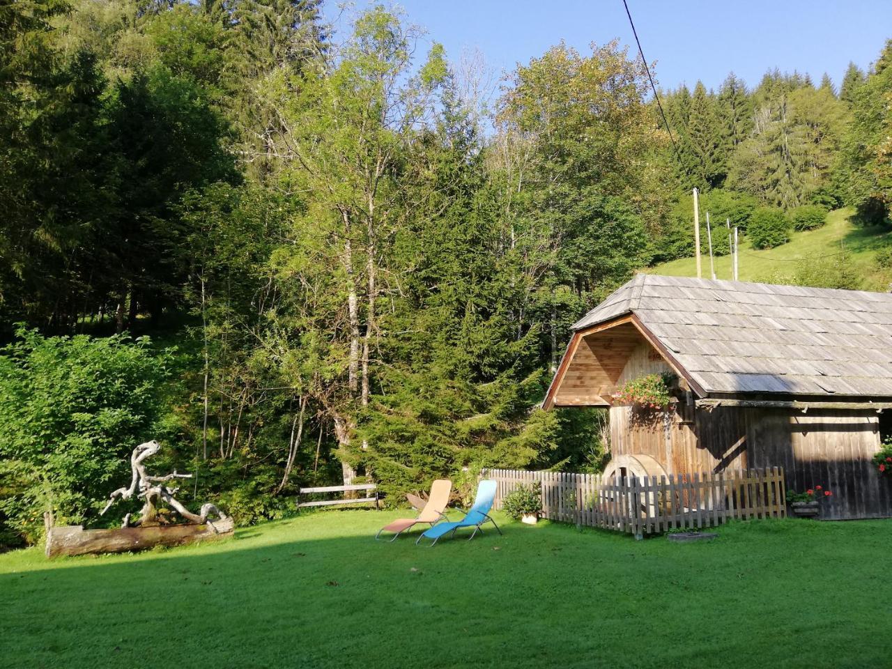 Raffelwirt Hotel Deutschgriffen Buitenkant foto